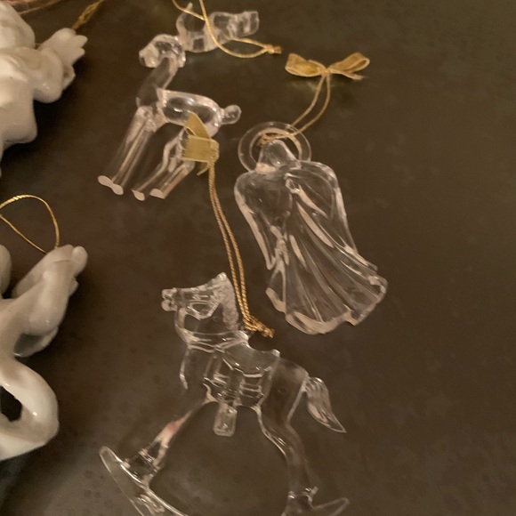 Vintage ornaments, 8 sold as 1 set. ANGEL, CHERUB’S, DEER and HORSE. - Picture 3 of 6